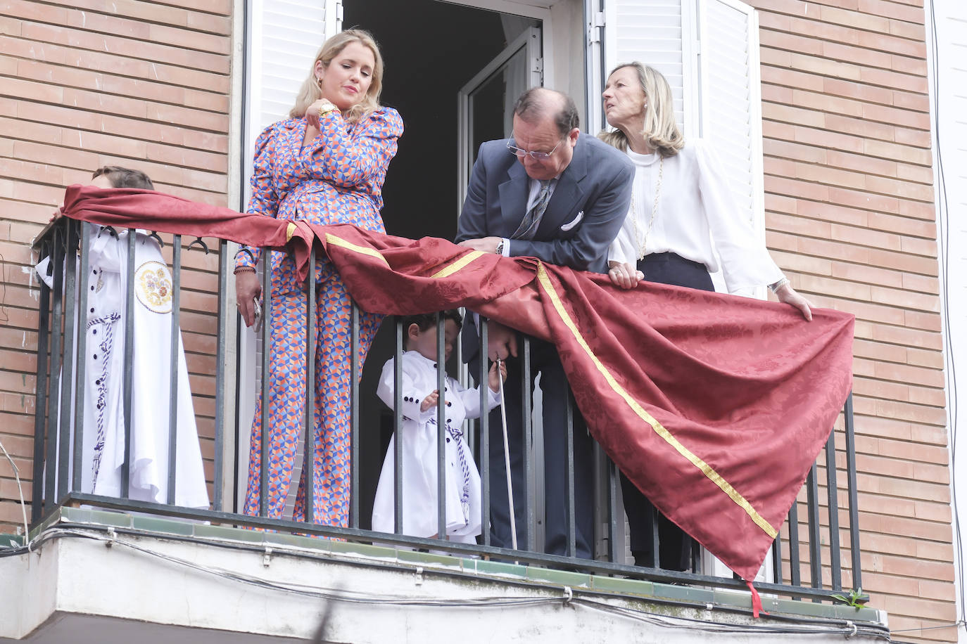La hermandad de Jesús Despojado realiza su estación este Domingo de Ramos