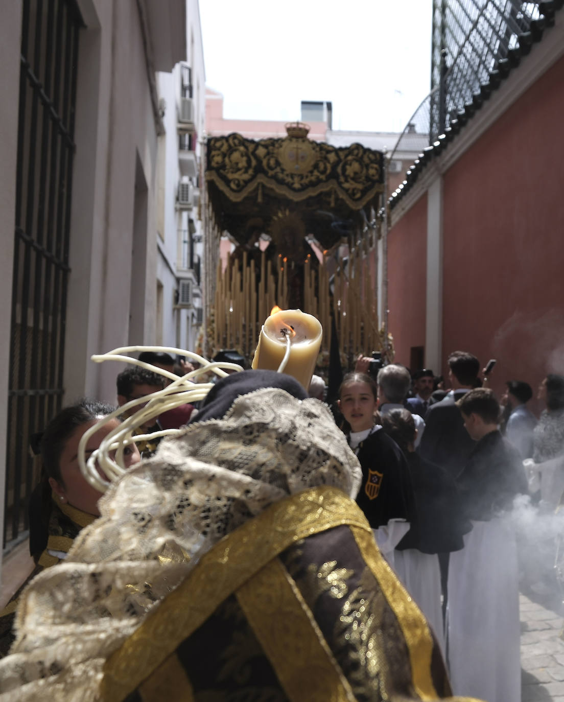 La hermandad de Jesús Despojado realiza su estación este Domingo de Ramos