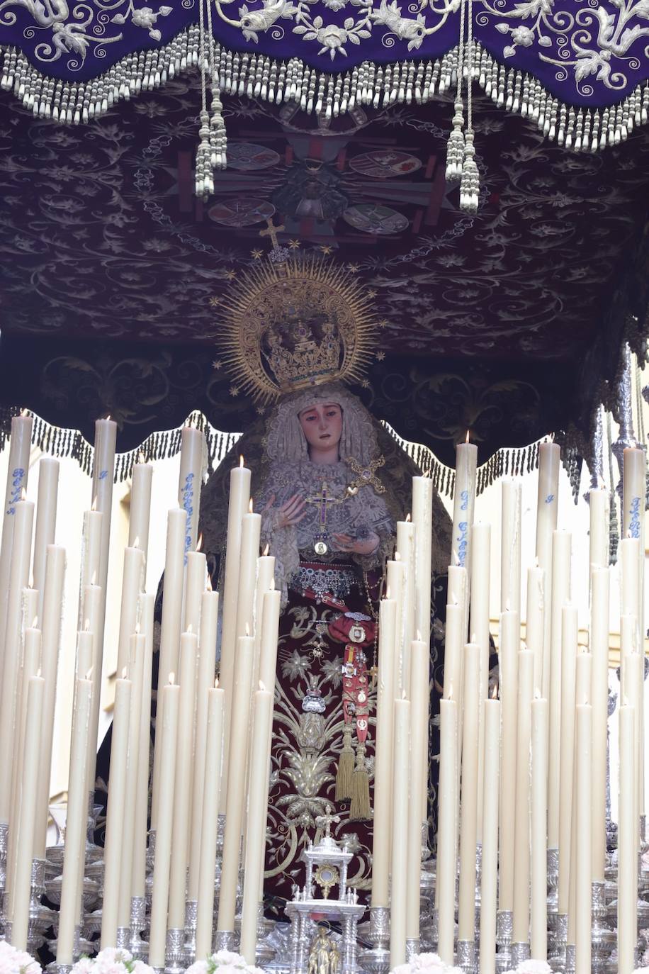 La hermandad de la Cena realiza su estación de penitencia este Domingo de Ramos