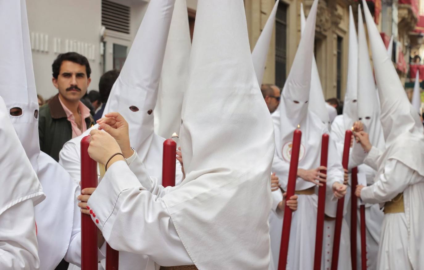 La hermandad de la Cena realiza su estación de penitencia este Domingo de Ramos