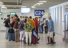 Sevilla tiene vuelo directo con 83 aeropuertos esta temporada