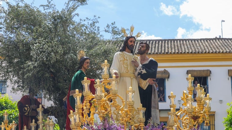 Paso de misterio de la hermandad de La Redención