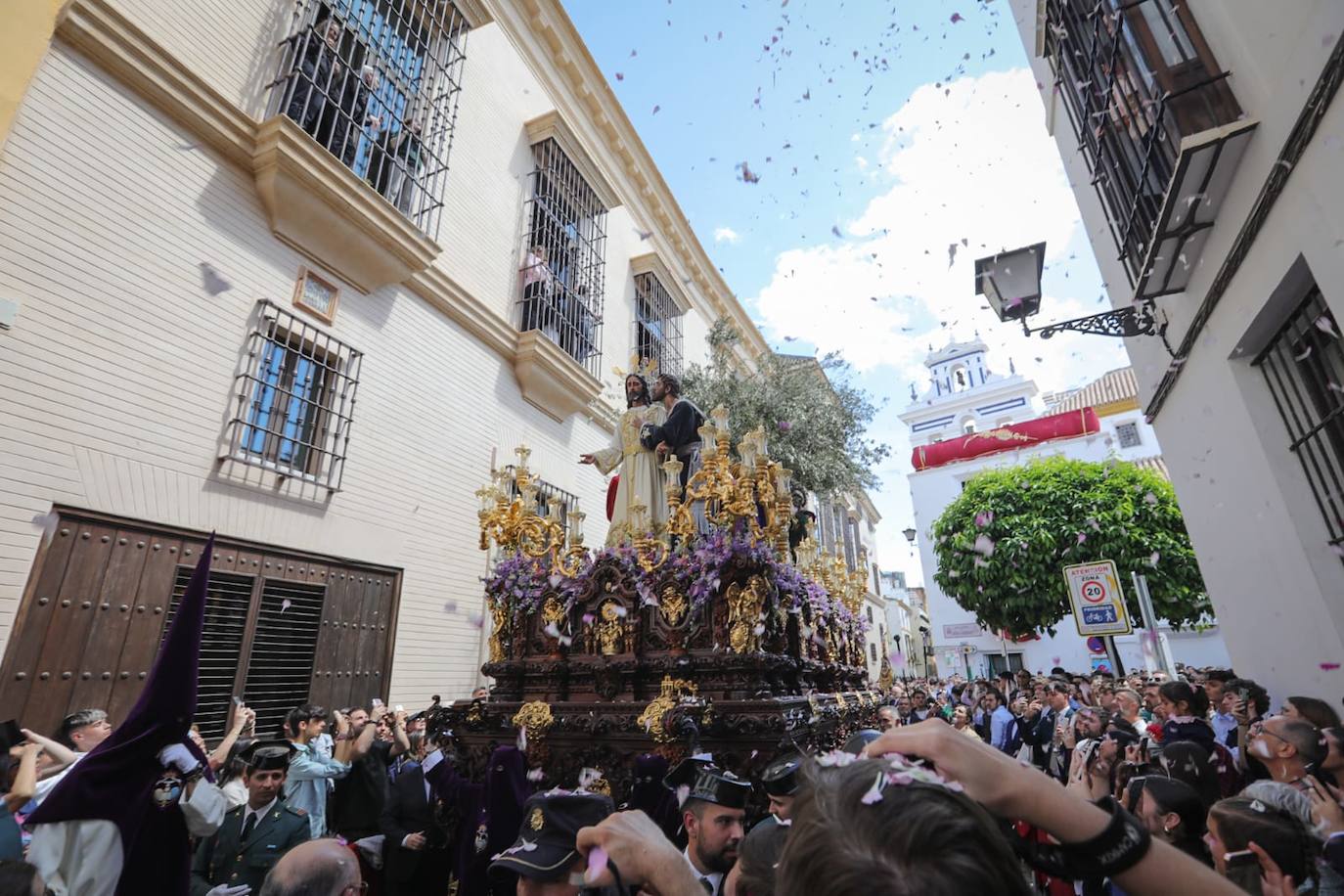 La Redención realiza su estación este Lunes Santo de la Semana Santa 2025