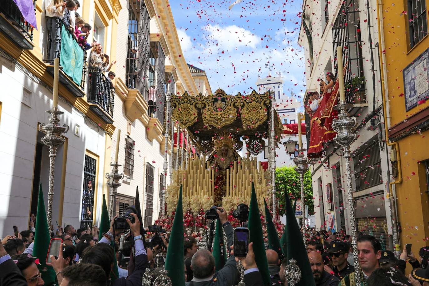 La Redención realiza su estación este Lunes Santo de la Semana Santa 2025