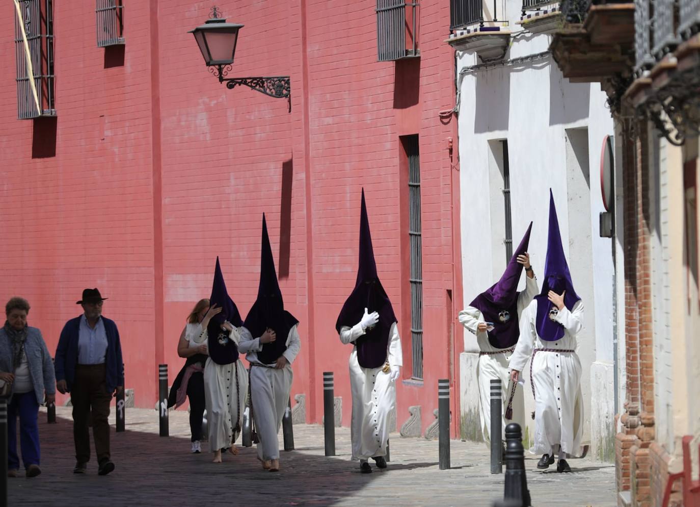 La Redención realiza su estación este Lunes Santo de la Semana Santa 2025