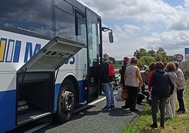 Dos héroes que salvaron un autobús sin control en Sevilla: «El conductor no respondía»