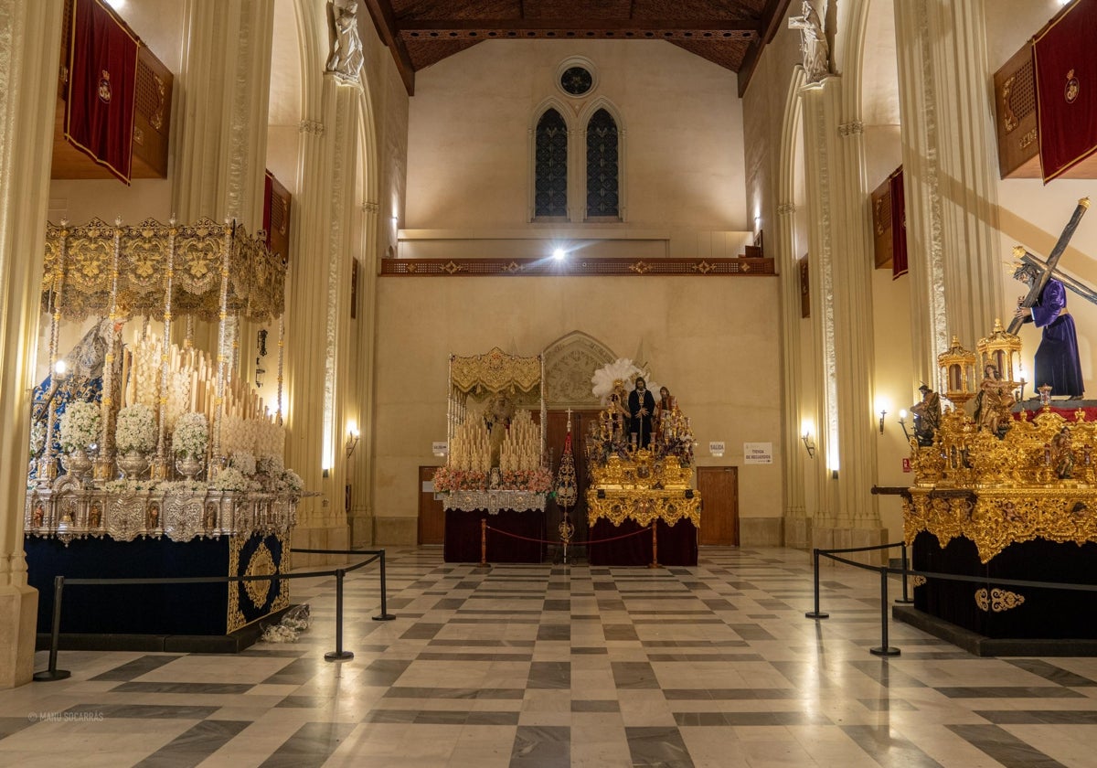 Los pasos de la hermandad del Cautivo de San Pablo en el santuario de Los Gitanos