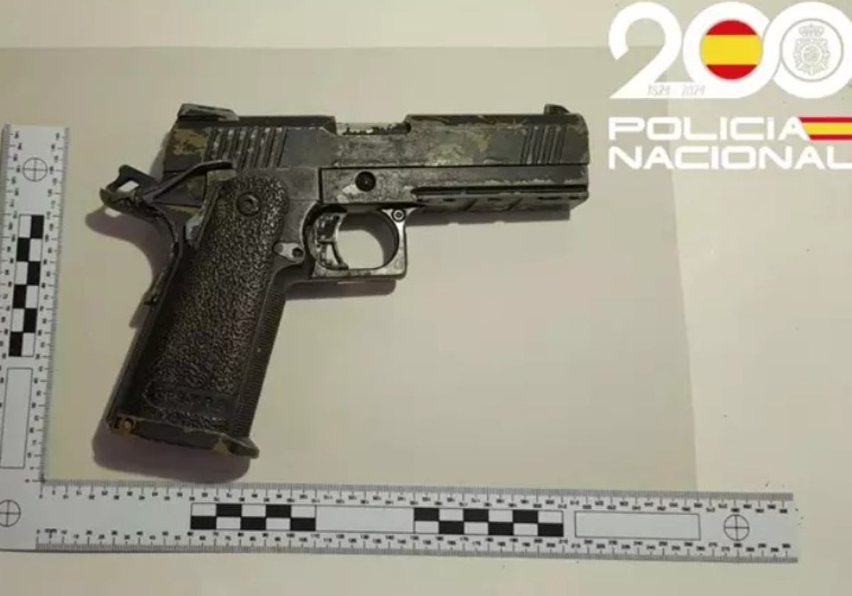 Pistola intervenida por la Policía Nacional en una imagen de archivo