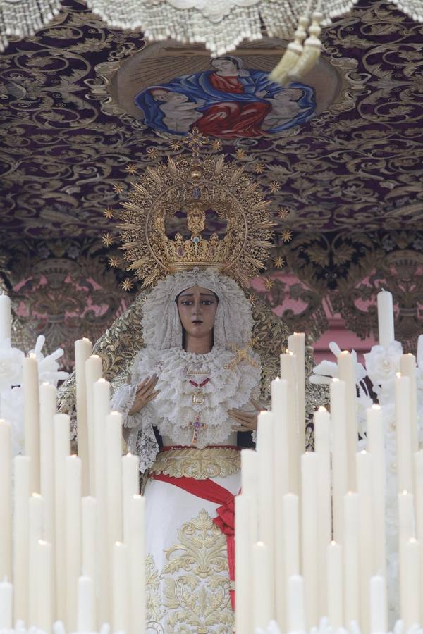 La hermandad del Baratillo es una de la cofradías que despierta más interés en la tarde del Miércoles Santo