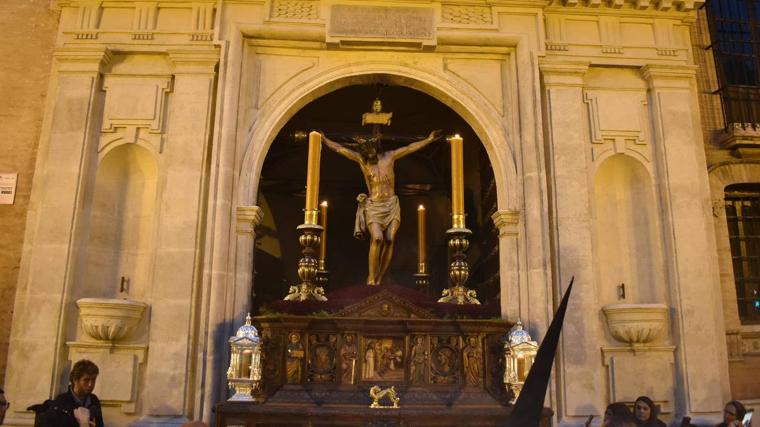 Miércoles Santo de la Semana Santa de Sevilla 2025, en imágenes