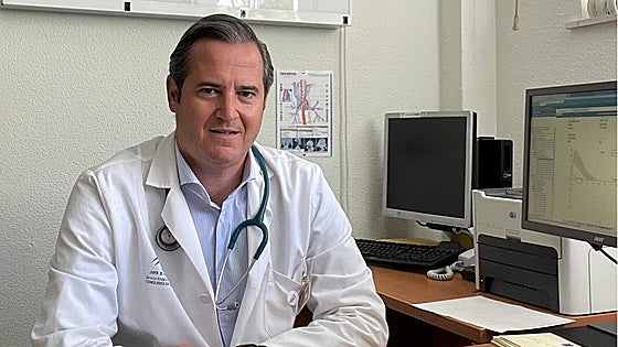 El neumólogo Eduardo Márquez Martín, reelegido como presidente de Neumosur