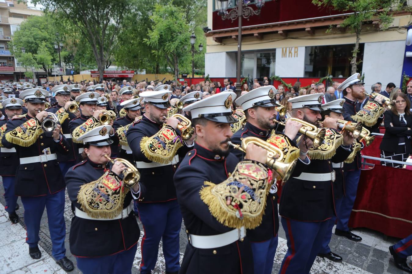La hermandad de San Bernardo, a su paso por Campana