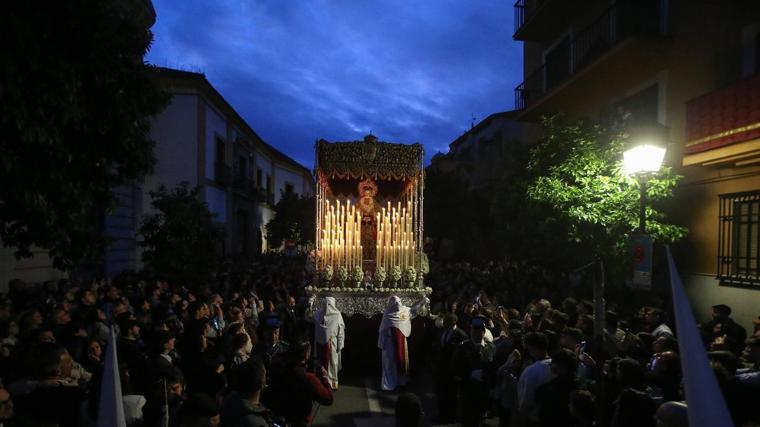 Miércoles Santo de la Semana Santa de Sevilla 2025, en imágenes