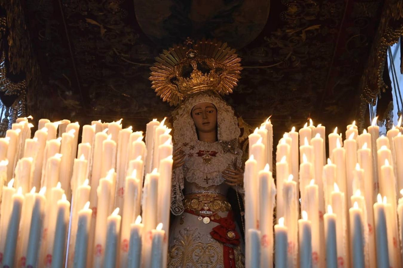 La Virgen de Regla estuvo acompañada por la banda de música de Santa Ana de Dos Hermanas