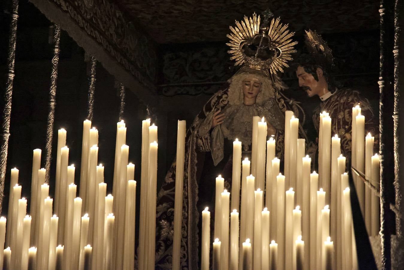 Salida de la Hermandad del Gran Poder en la Semana Santa de Sevilla 2025