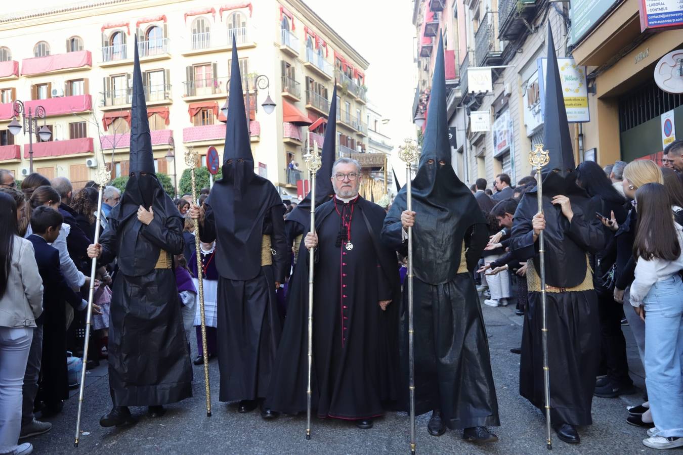 Hermandad de San Isidoro en la Semana Santa de Sevilla 2025
