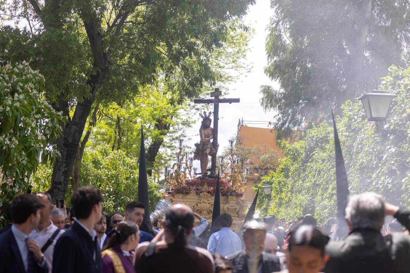 La Hermandad del Sol, a su paso por los Jardines de Murillo