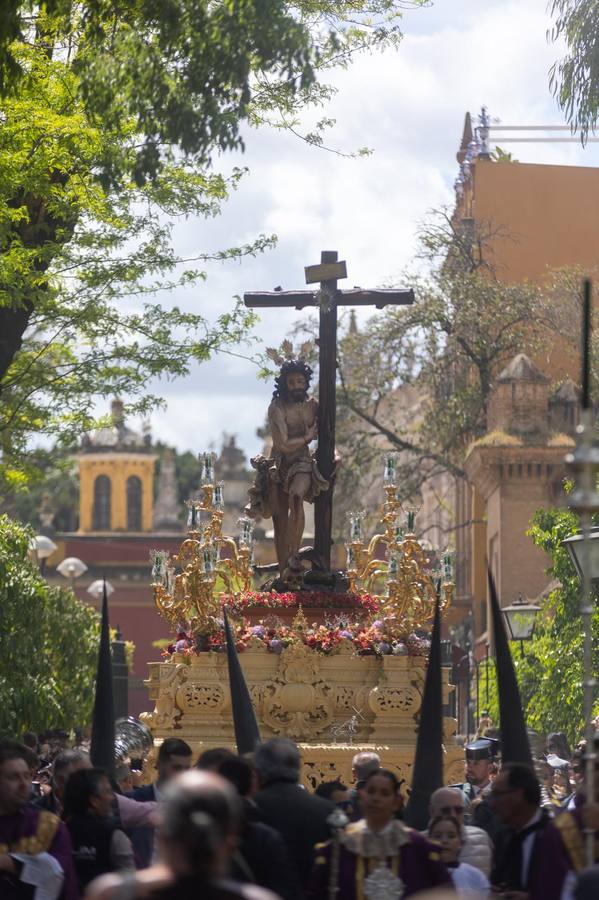 La Hermandad del Sol, a su paso por los Jardines de Murillo