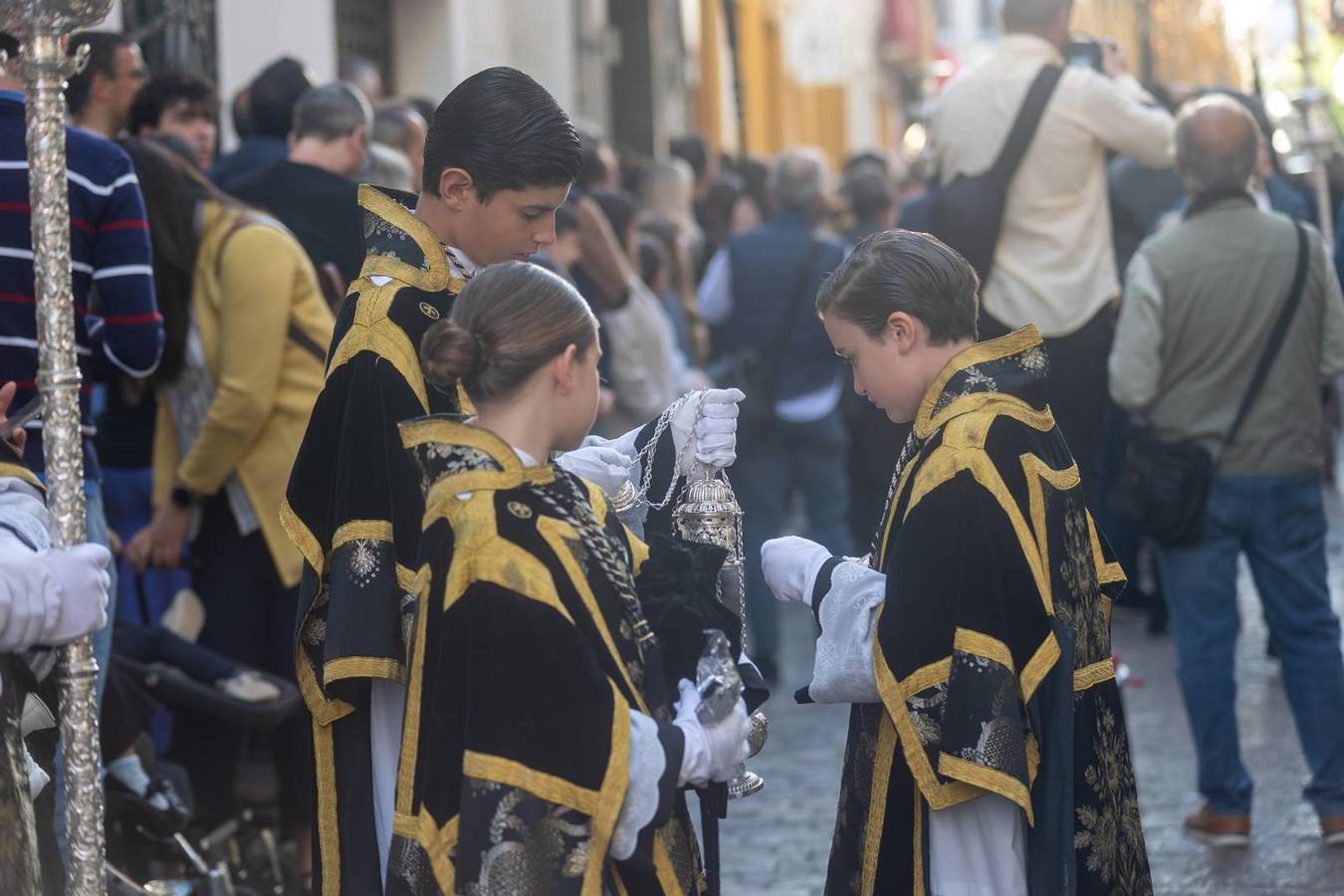 Salida de la hermandad de la Soledad, este Sábado Santo