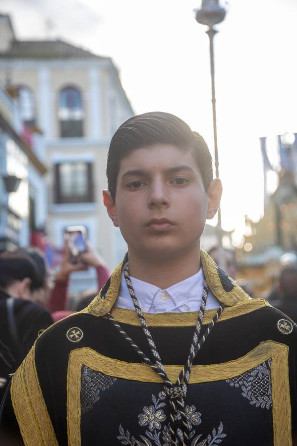 Salida de la hermandad de la Soledad, este Sábado Santo