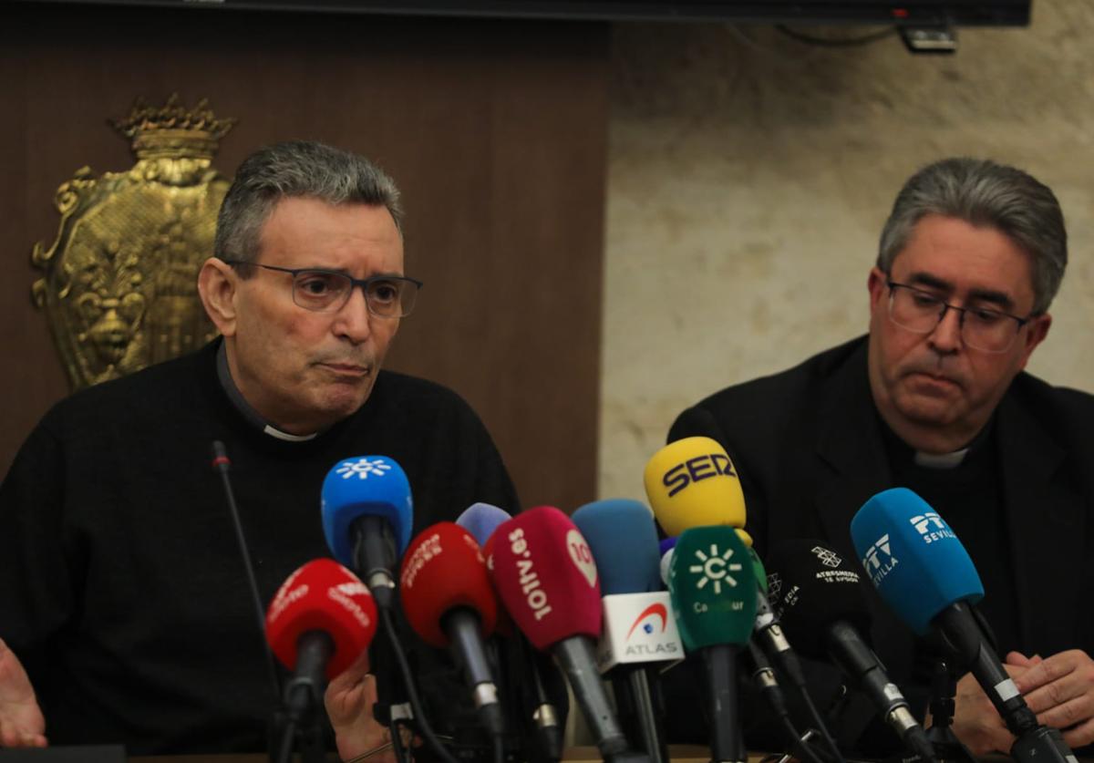 Luis Rueda y Marcelino Manzano, en rueda de prensa este martes