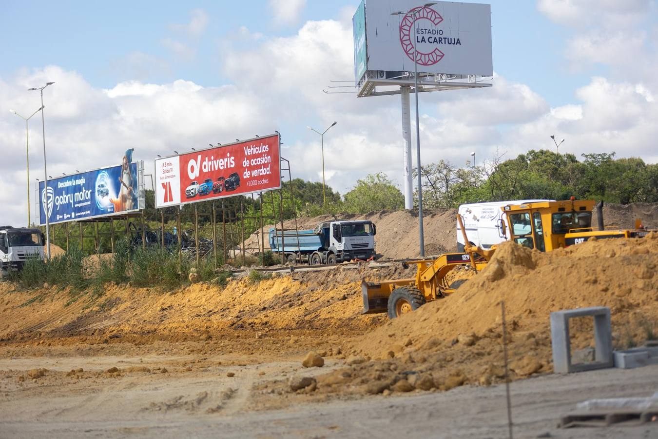 La actividad no para en las inmediaciones del Estadio de la Cartuja