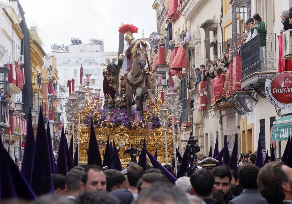El misterio del Cristo de las Tres Caídas de vuelta por Pureza