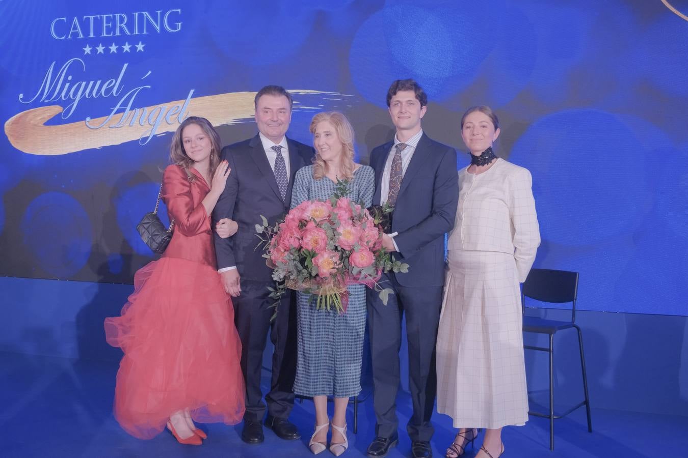 Amigos y colaboradores del Catering Miguel Ángel llenaron el Casino de la Exposición para celebrar el 30 aniversario de la empresa