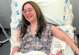Belén Domínguez en su habitación del Hospital Ramón y Cajal