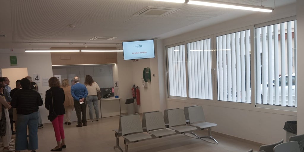 Así se vivió el apagón en los centros de salud de Sevilla: recetas a mano, protección de vacunas, pocos análisis y muchas visitas a domicilio