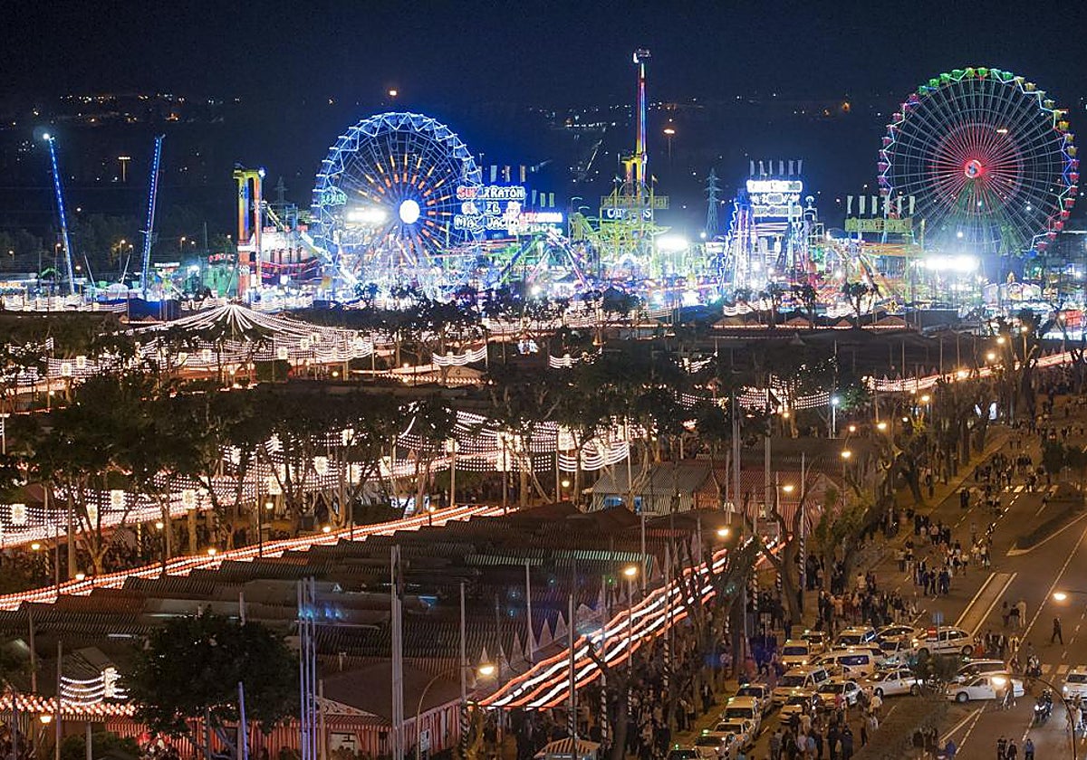 Alumbrado del Real de la Feria de Abril de Sevilla del año 2015