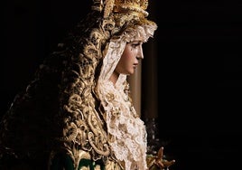 Málaga despide a la Virgen de la Esperanza con verdiales