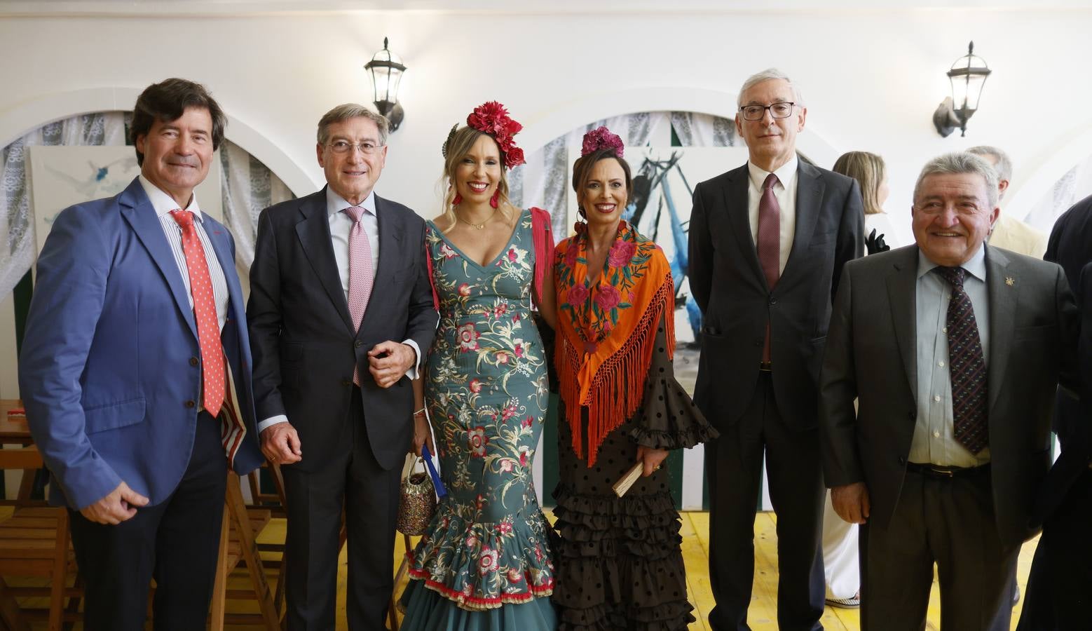 Miguel Rus, Rafael Carmona, Raquel Sanz, Rocío Díaz, Ignacio Álvarez Osorio y Juan Aguilera, en la recepción del Puerto de Sevilla