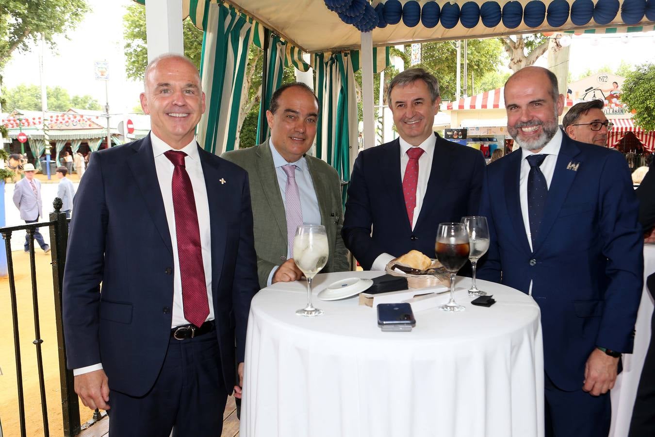 Recepción de la cadena Cope. Eduardo Barrero, David Fernández, Rafael Sánchez y Francisco Mendoza