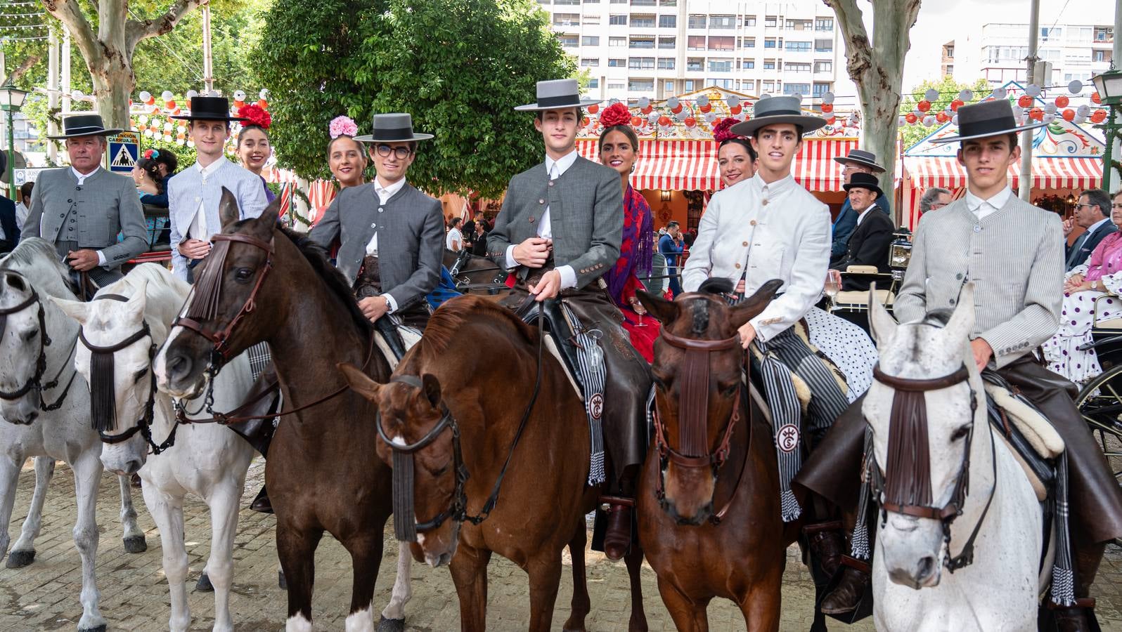  Francisco Martinez, María Luisa Maestre Halcón, Luis Ybarra Halcón. Layla Ybarra, Luis Manuel Halcón, Armando Jiménez, Lola Halcón, Patricia Ybarra y Salva y Pedro Halcón