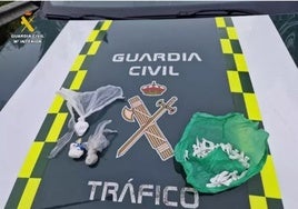 Un detenido por tráfico de drogas e investigado el conductor tras dar positivo en San Juan de Aznalfarache