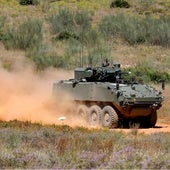 Una prueba del VCR 8x8 Dragon fabricado en la planta de Santa Bárbara de Alcalá de Guadaíra