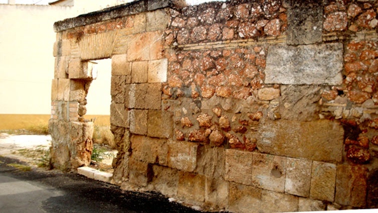Más de la mitad del patrimonio en riesgo de Sevilla lleva cinco años en SOS