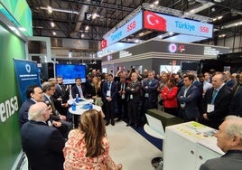 Las empresas del metal de Sevilla presentan en la Feria de Defensa el hub de seguridad andaluz