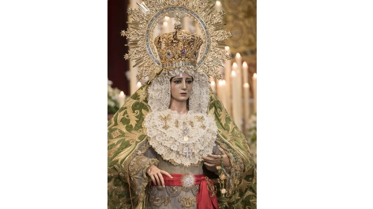 Imagen de María Santísima de la Esperanza Coronada, de la Archicofradía del Paso y la Esperanza