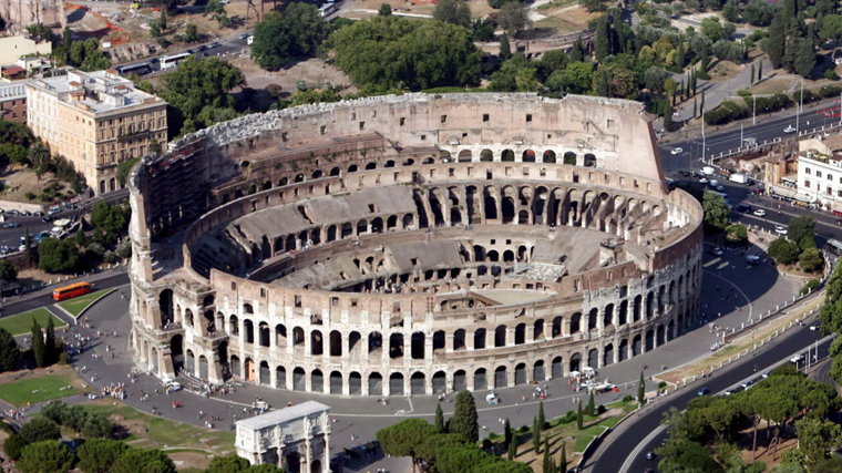 Vista aérea del Coliseo de Roma