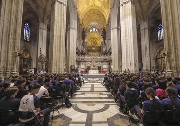 El jubileo de los escolares en la Catedral de Sevilla