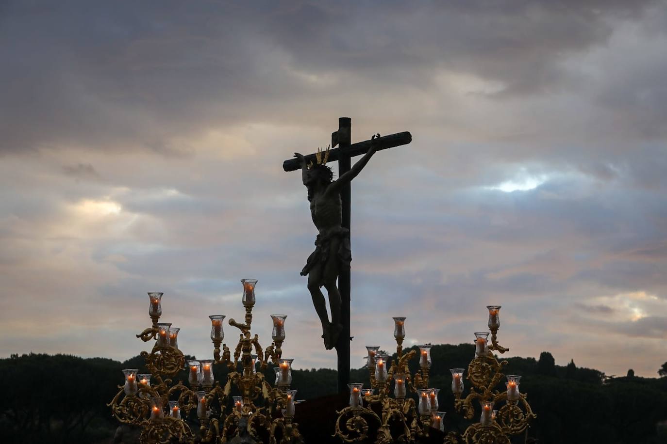 El Cristo de la Expiración del Cachorro  por las calles de Roma