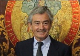 La Universidad de Sevilla concede a José María Pacheco el Premio Alumni de Honor 2025