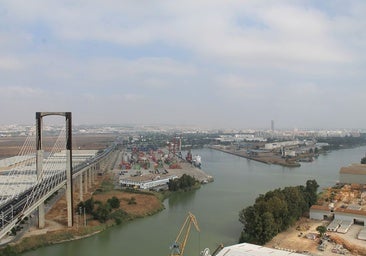 Vista general de los terrenos del Puerto de Sevilla