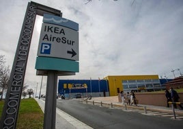 Ikea Sevilla organiza una subasta este fin de semana con descuentos de hasta el 90% en sus productos