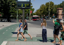 Alerta amarilla en Sevilla: este es el día de la semana que más calor va a hacer