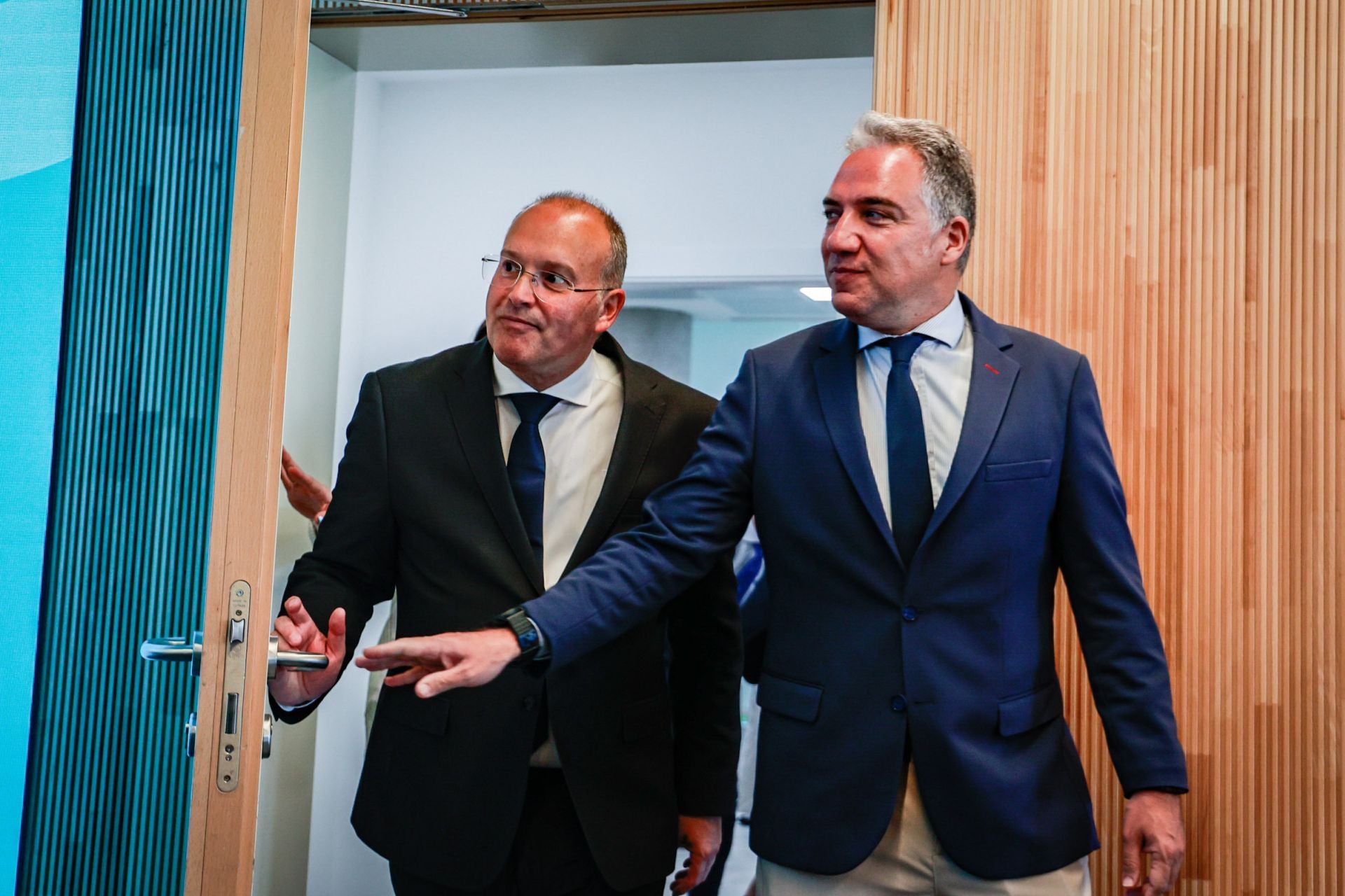 Miguel Tellado y Elías Bendodo