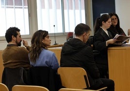 Los policías locales de Sevilla recurren para que María León sea condenada a cárcel