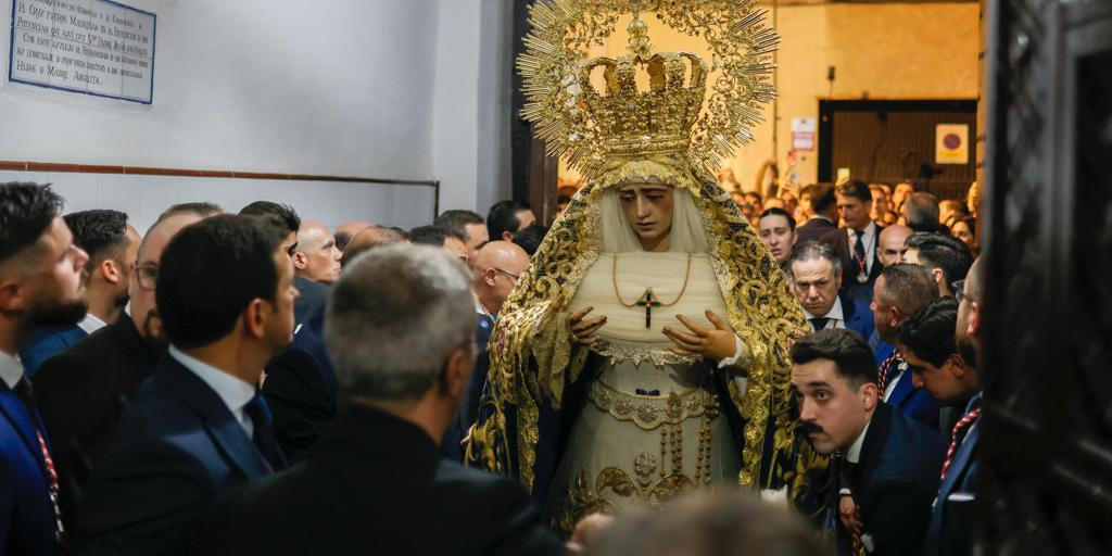La amargura regresa al convento de santa ángela de la cruz 22 años después